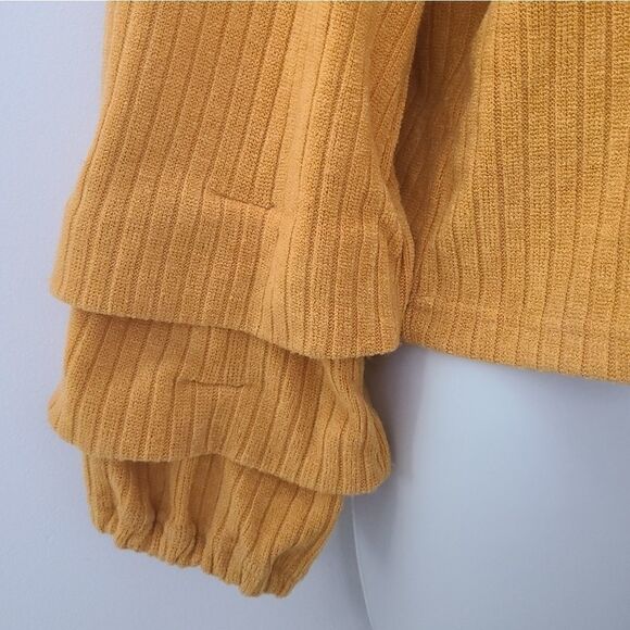 Golden Yellow Button Back Ruffle Sleeve Sweater Sz M - Picture 5 of 11